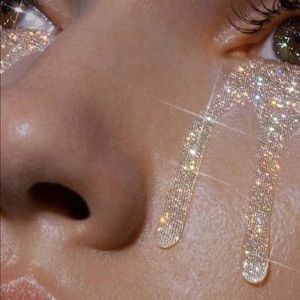 Meet your Posher, Caro